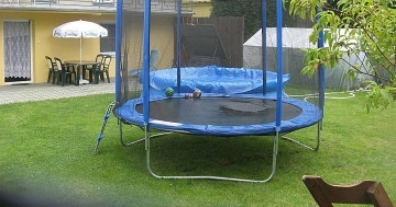 Chata s baz�nem - Ne��rka a Lu�nice - ji�n� �echy