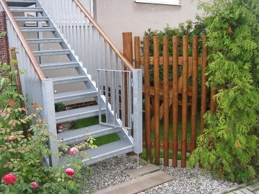 Chata Hlinice s baznem - apartmn jin echy