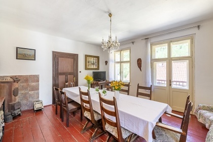 Chalupa K�ivokl�tsko - Berounka - hrad K�ivokl�t