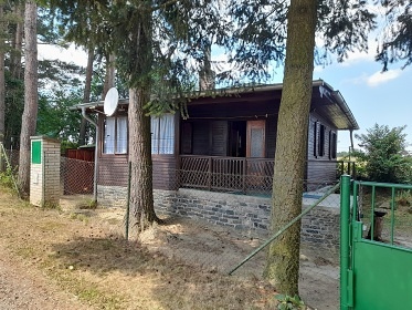 Pronjem chaty - jezero Katlov - Zdeslavice