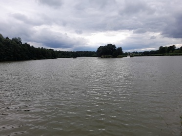 Chata jezero Katlov - �erven� Janovice - Kutn� Hora