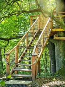 Glamping Vizovické vrchy - Domek na stromě