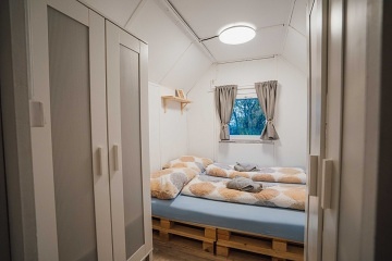 Glamping koupací jezírko a wellness - jižní Morava