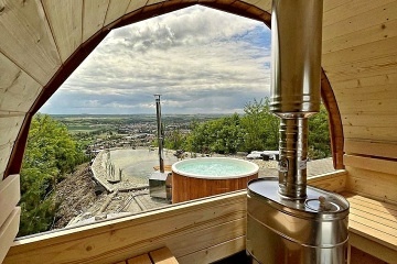 Glamping koupací jezírko a wellness - jižní Morava