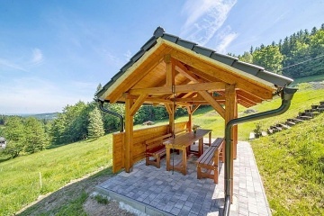 Roubenka s bazénem - Přírodní rezervace Srmrk
