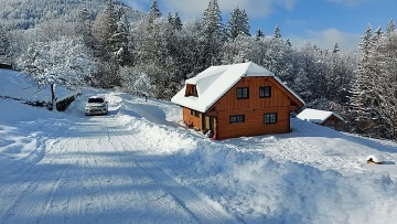Roubenka s bazénem - Přírodní rezervace Srmrk