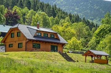Roubenka s bazénem - Přírodní rezervace Srmrk