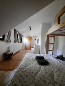 Chalupa sauna a kachlov� kamna - Povyd��