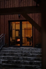 Chalupa sauna a kachlov� kamna - stezka Povyd��