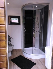 Wellness Kokořín - glamping chata Truskavna
