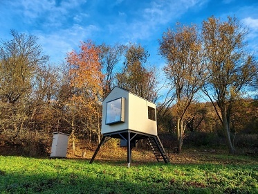 Glamping přírodní park Dbán - Křivoklátsko