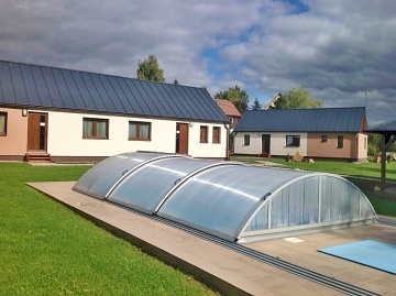 Chata s baznem - Karlov pod Praddem