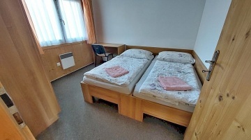 Chata s baznem - Karlov pod Praddem