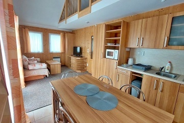 Chata s baznem - Karlov pod Praddem