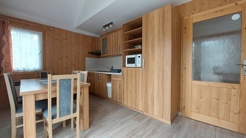 Chata s baznem - Karlov pod Praddem