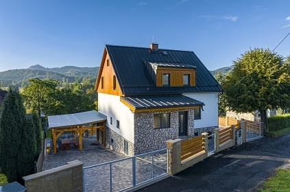 Chalupa wellness a bazén - hrad Tolštejn - Jedlová