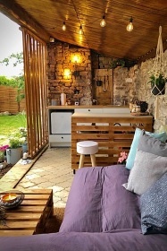 Glamping Psteek - hrad Bouzov - Litovel