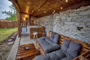 Stellplatz Zastávka - Glamping Raková u Konice