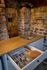 Glamping Psteek - hrad Bouzov - Litovel