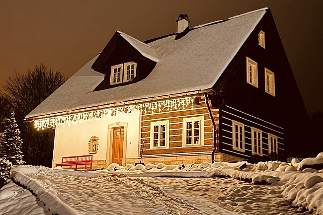 Roubenka baz�n a sauna - �ern� hora - Krkono�e