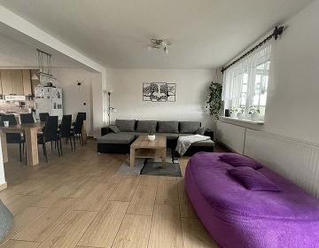 Rekrean dm s baznem - Velk Pavlovice