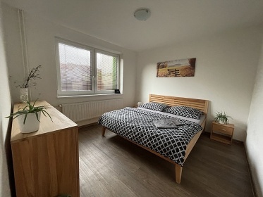 Chalupa bazn a zahrada - Velk Pavlovice