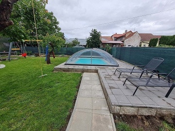 Chalupa baz�n a zahrada - Velk� Pavlovice