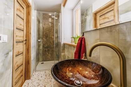 Chalupa bazn a sauna - rozhledna Such vrch