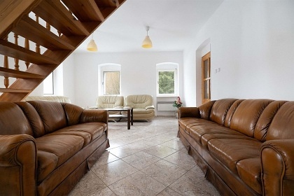 Chalupa s baz�nem - Ple�ivec - Kru�n� hory