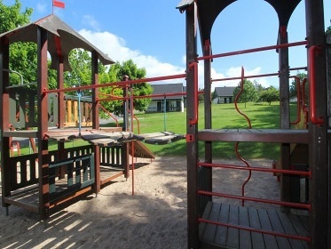 Chata s baznem na pat ern hory - Krkonoe