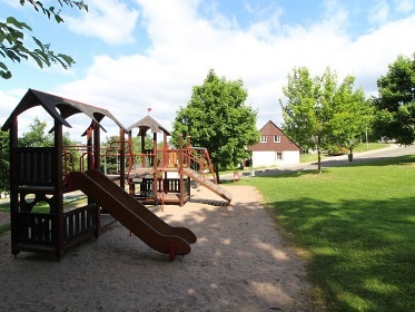 Chata s baznem na pat ern hory - Krkonoe