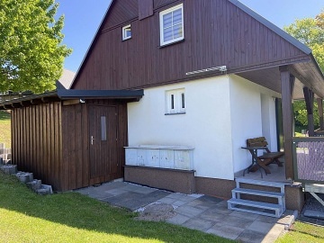 Chata s baznem na pat ern hory - Krkonoe