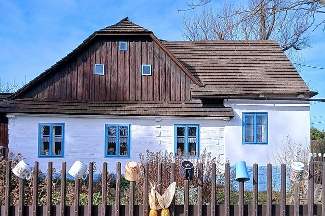 Chalupa bazén a koupací sud - CHKO Žďárské vrchy