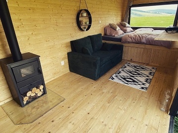 Glamping Jesen�ky - Maringotka - hrad Edel�tejn