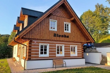 Roubenka se saunou a vířivkou - Jizerské hory