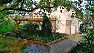 Chata a vinn sklep - Bulhary - CHKO Plava