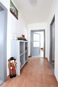 Chalupa s baz�nem - hrad Lipnice nad S�zavou