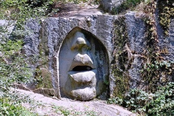 Chalupa s baz�nem - hrad Lipnice nad S�zavou