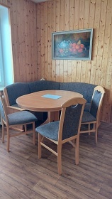 Chalupa s baznem - Koumberk - Toulovcovy Matale