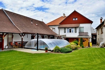 Chalupa s bazénem - Košumberk - Toulovcovy Maštale