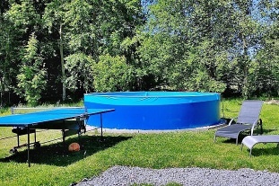 Roubenka Jedlov� hora - Tol�tejn - Lu�ick� hory