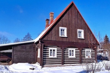 Roubenka Jedlov� hora - Tol�tejn - Lu�ick� hory