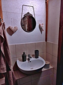 Roubenka Jedlov� hora - Tol�tejn - Lu�ick� hory