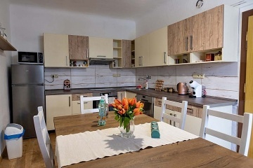 Vesnick� chalupa T�ebo�sko - Lu�nice - Ro�mberk