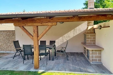 Vesnick� chalupa T�ebo�sko - Lu�nice - Ro�mberk