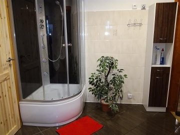 Vala�sk� chalupa - cyklostezka Be�va - Beskydy