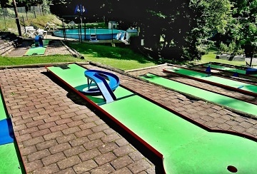 Chata s baznem - Pod Bukovinami - Beskydy