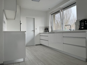 Chalupa s baz�nem - Podh��� Ch�ib� - Krom���