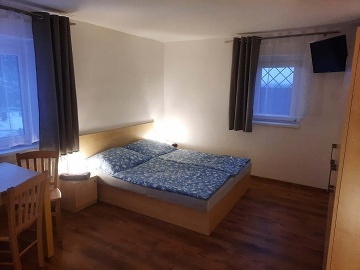 Chalupa s bazénem - Žďárské vrchy - Vysočina