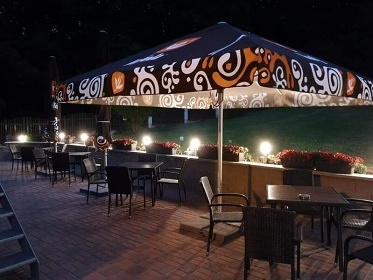 Penzion s baznem - Slavkovsk les - Podles